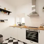 White Tiles In Center Lizbona