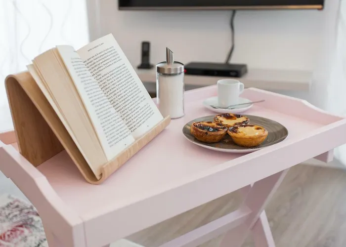 White Tiles In Center